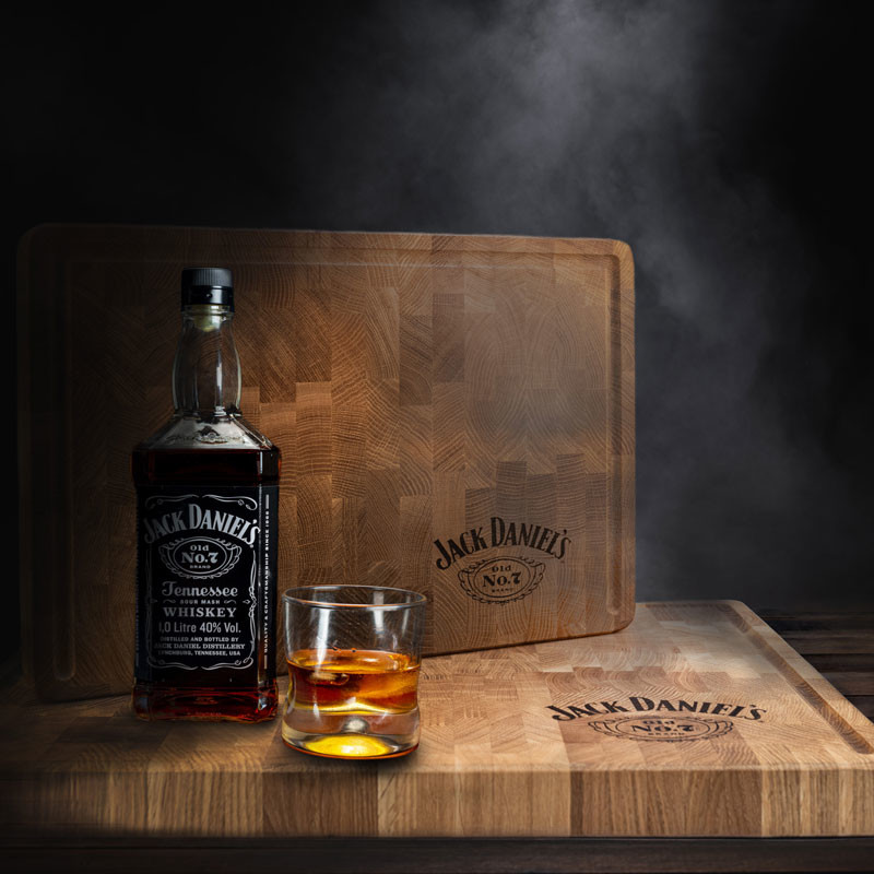 Jack Daniels Old No 7 auf Brett